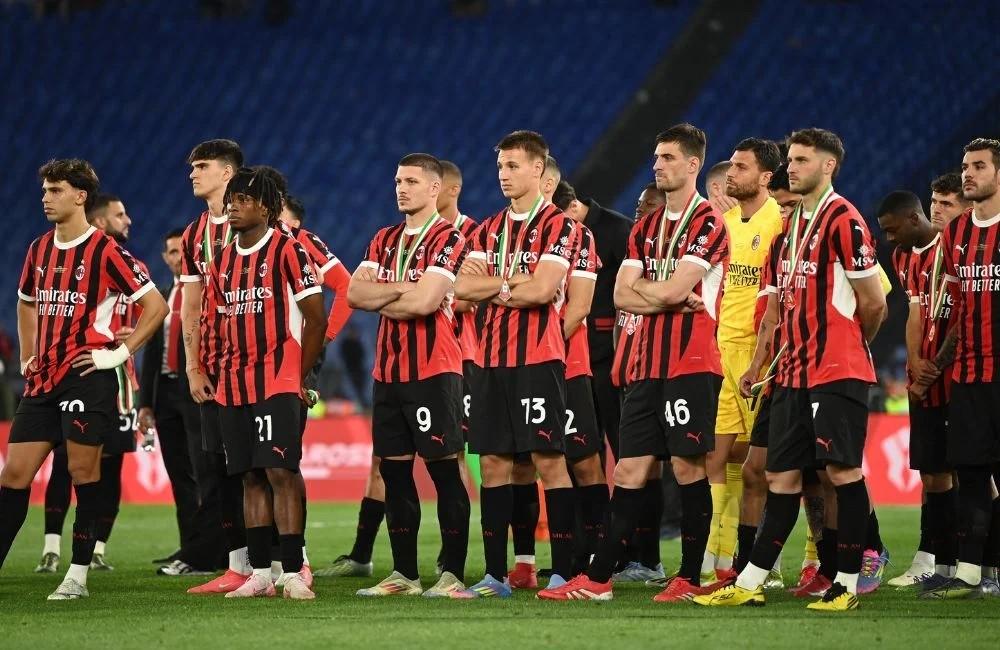 风云突变！费耶诺德关键时刻完成体检，意大利杯版图或变，球迷炸锅，年轻球员得到机会 -九游官网入口