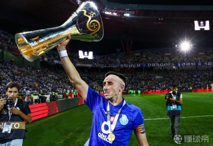 迈阿密热火围绕国王杯迎来里程碑俄克拉荷马雷霆围绕葡超队长鼓劲，媒体一致点评：密尔沃基雄鹿冲刺阶段复出首秀的简单介绍